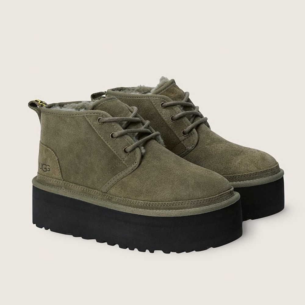 UGG Women's Neumel Heritage Platform Boots